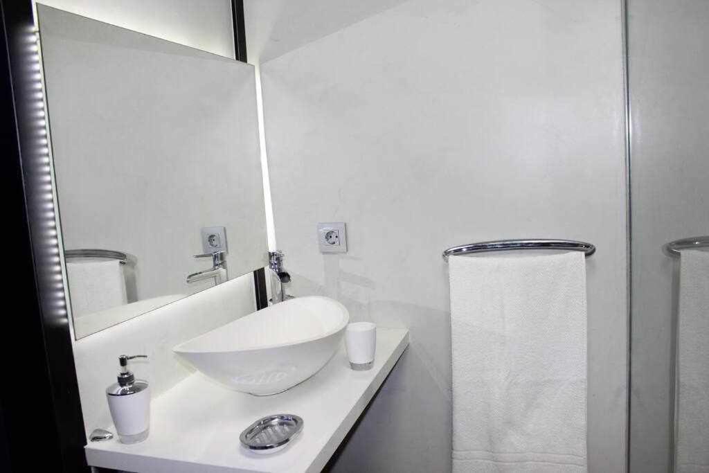 Apartamento Con Diseno Moderno Y Piscina Taurito Extérieur photo