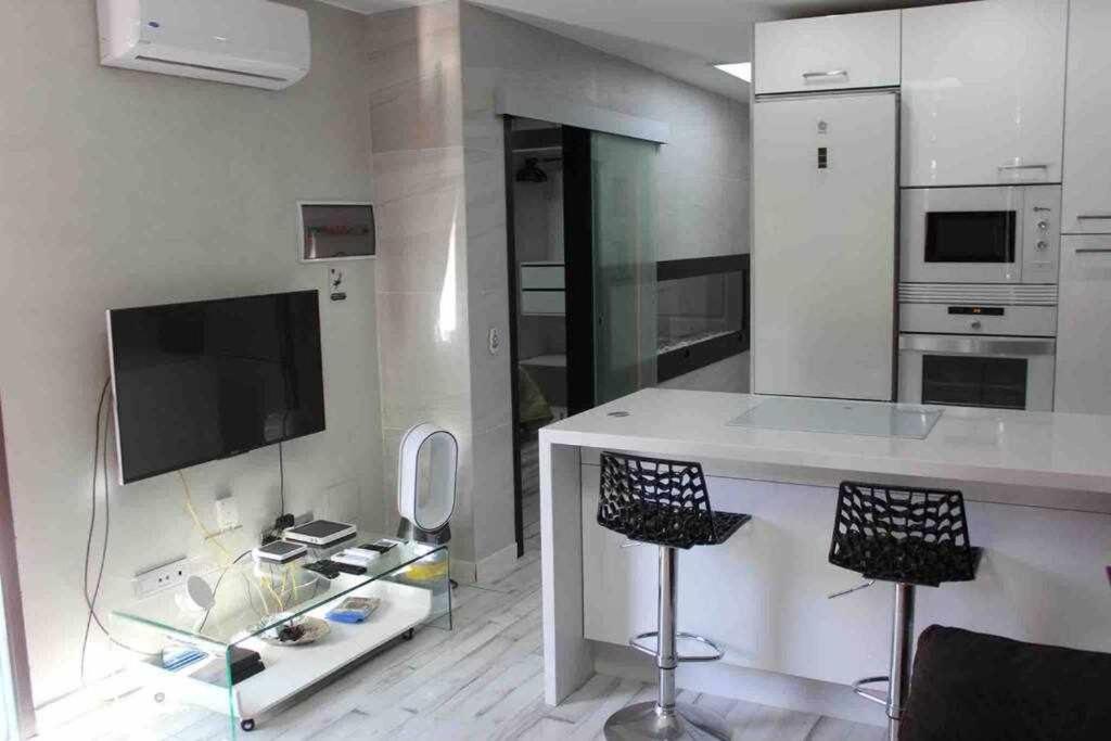 Apartamento Con Diseno Moderno Y Piscina Taurito Extérieur photo